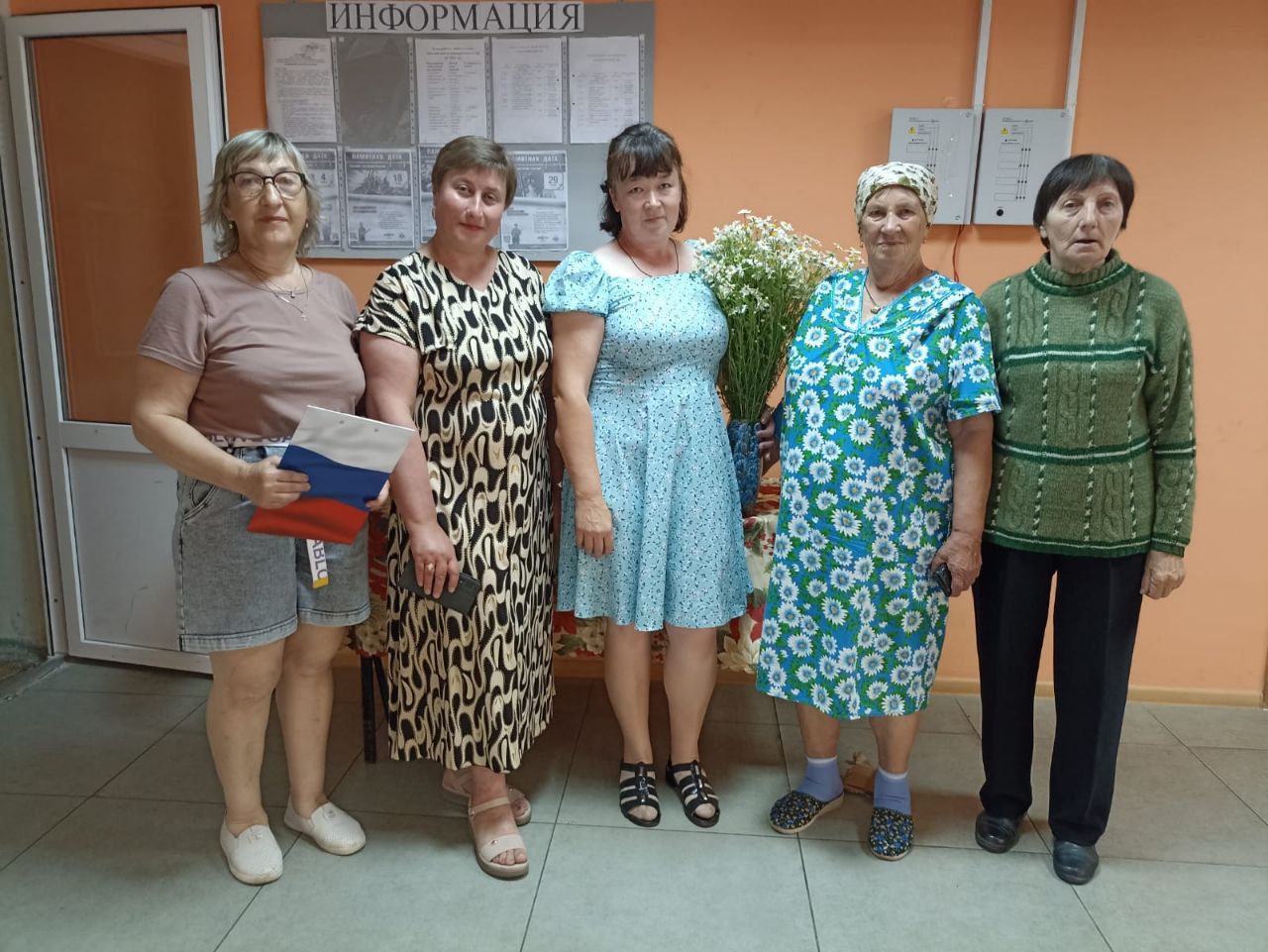 В Алешковичском СДК прошел танцевальный вечер для жителей старшего поколения