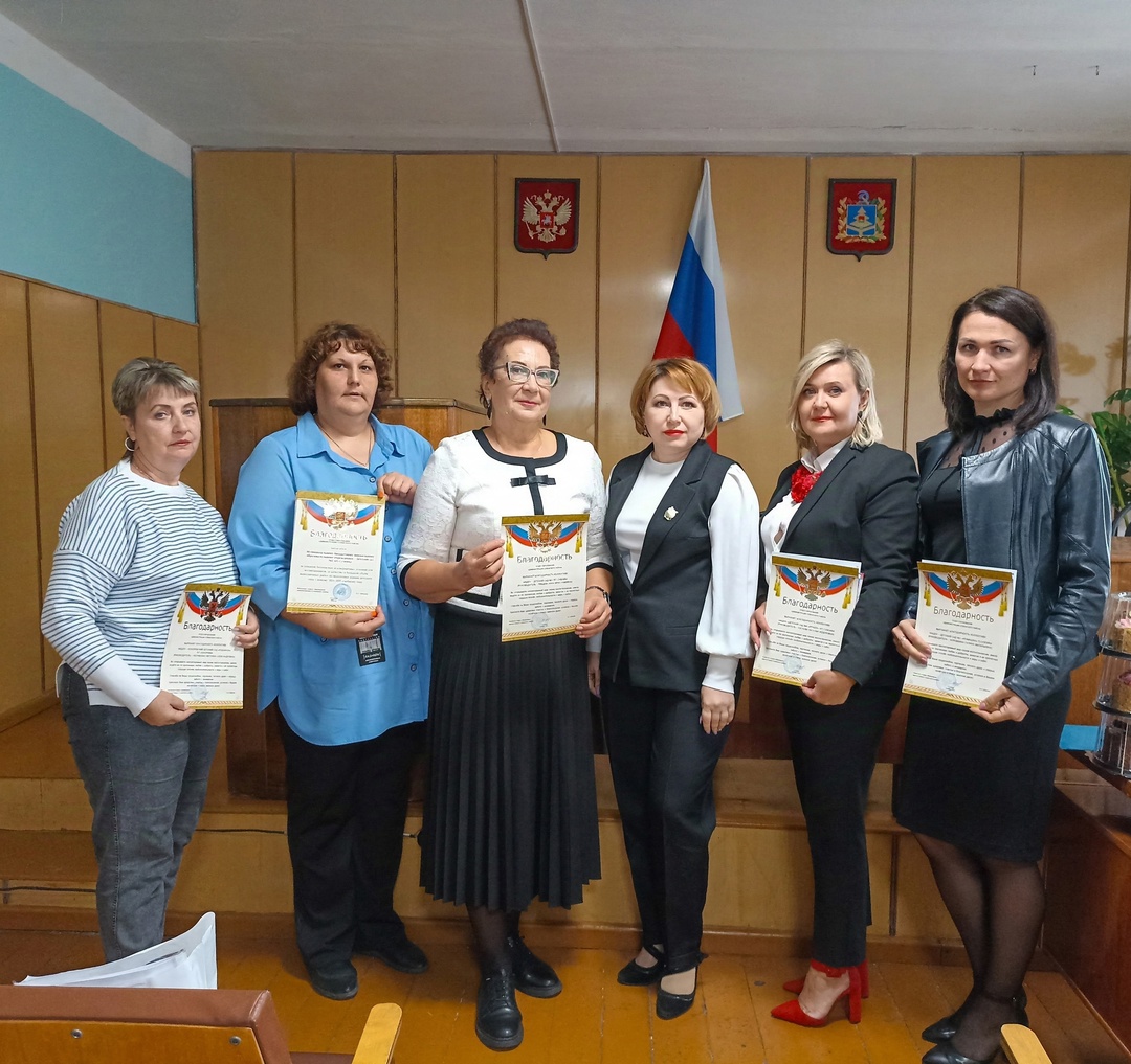 Ольга Чубукова поздравила сотрудников дошкольных учреждений Суземского района с профессиональным праздником