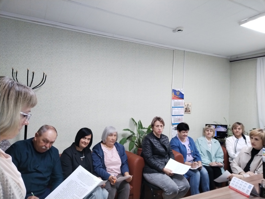 В Суземском КЦСОН обучают основам финансовой грамотности