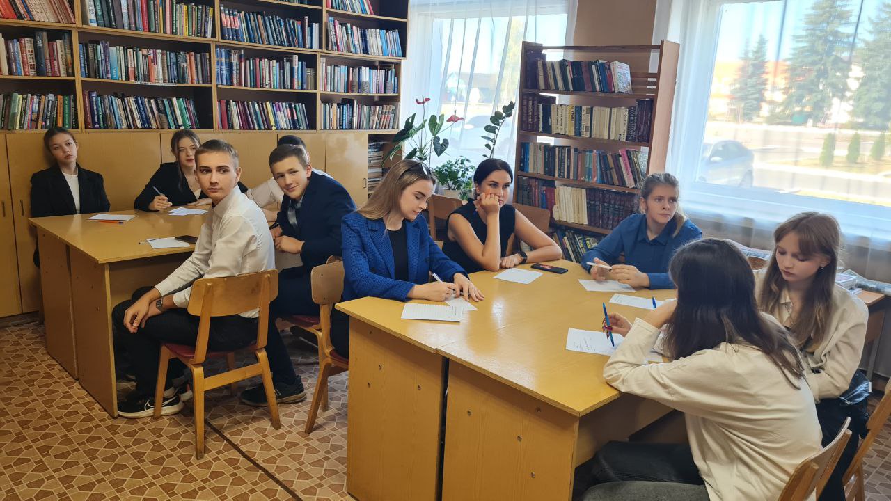 Суземские школьники соревновались в интелектуальной игре