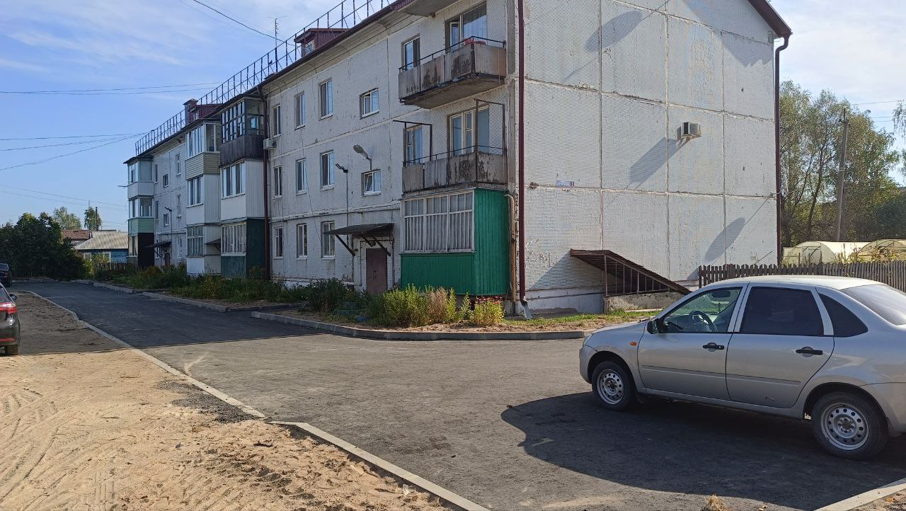 В Суземке благоустраивают двор по переулку Строителей