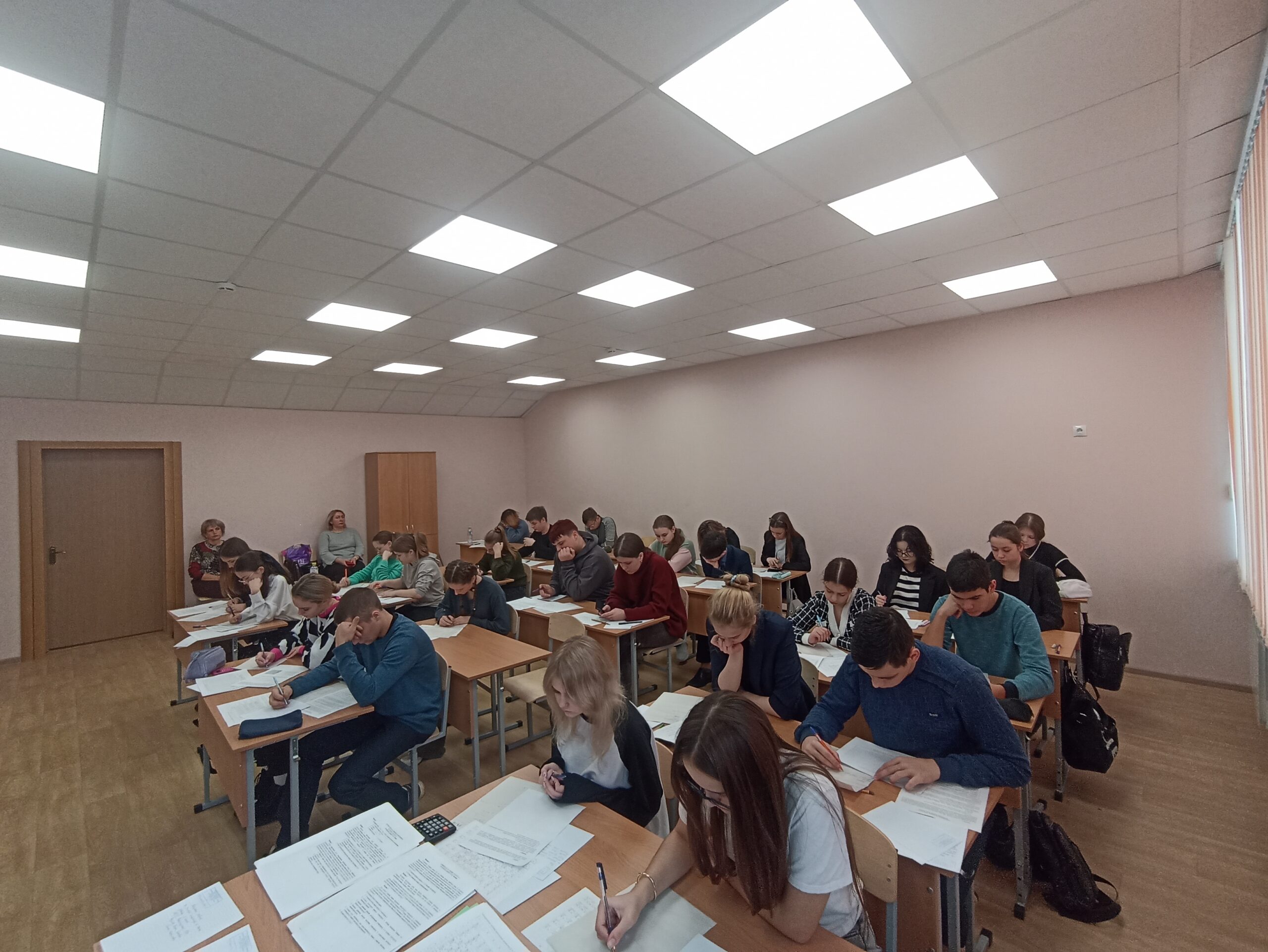 Подведены итоги муниципального этапа олимпиады по химии