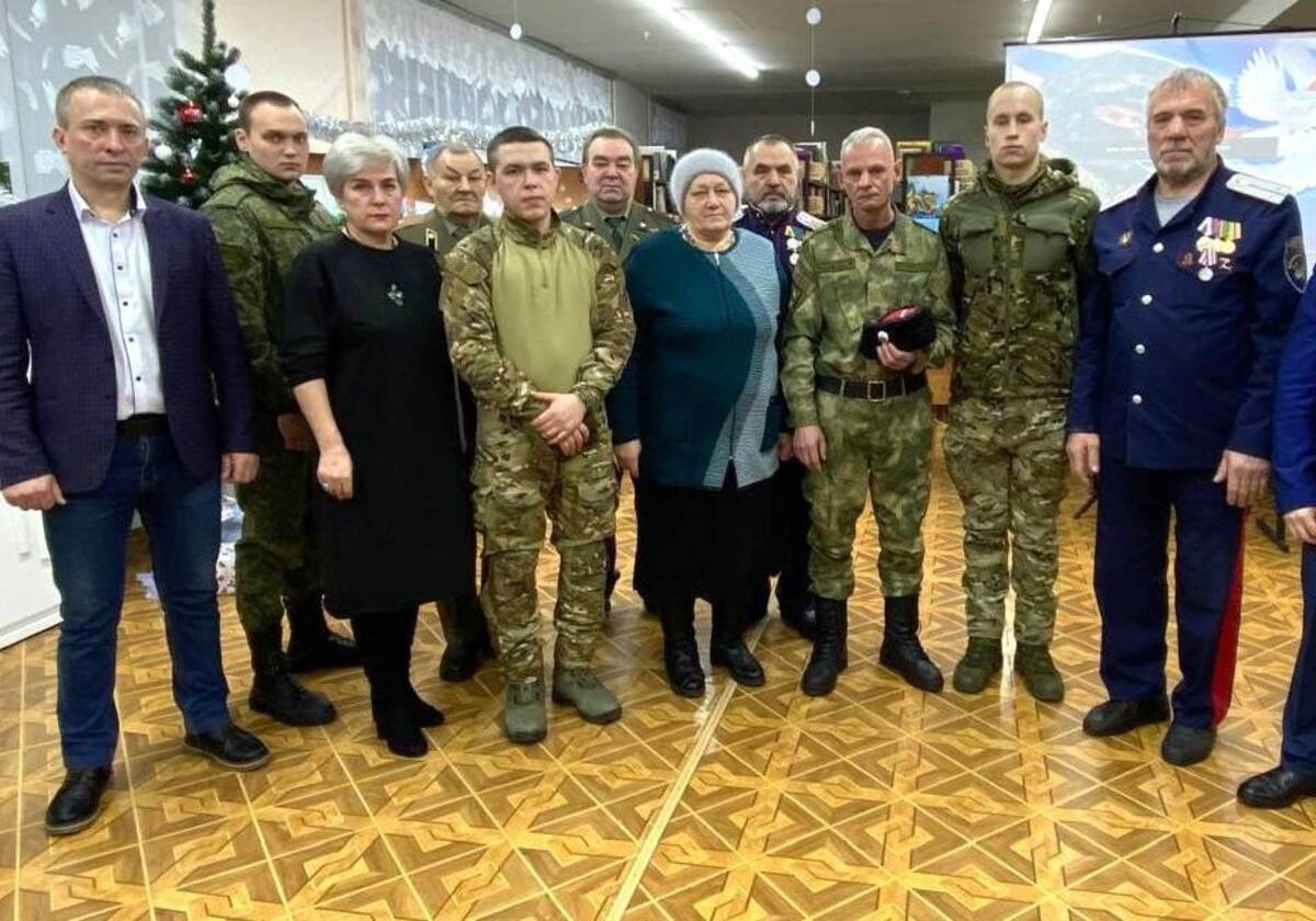 Ветеран СВО Андрей Солодков поделился военным опытом с трубчевскими студентами