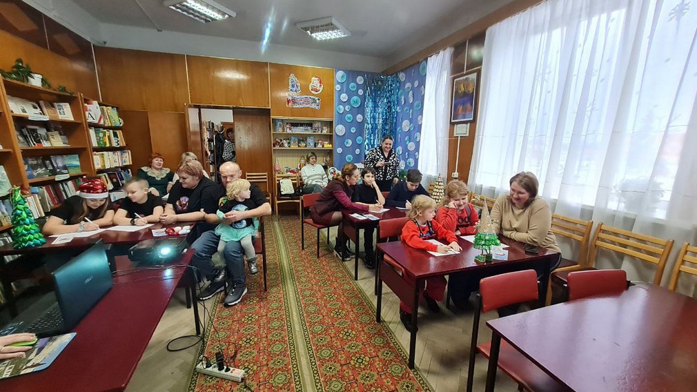 В Суземке многодетные семьи играли в «Что? Где? Когда?»