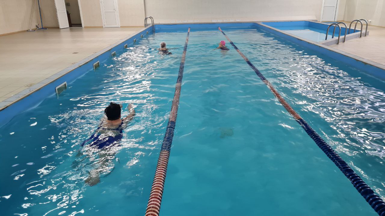 В ФОКе прошел новогодний заплыв