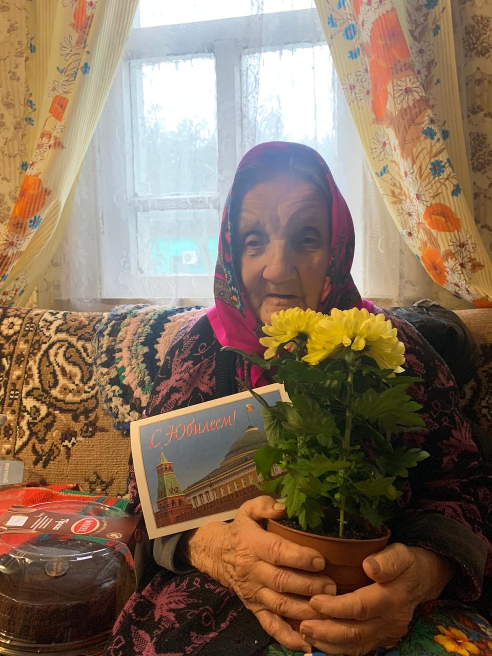 Жительница станции Нерусса Антонина Зайцева отметила 95-й день рождения