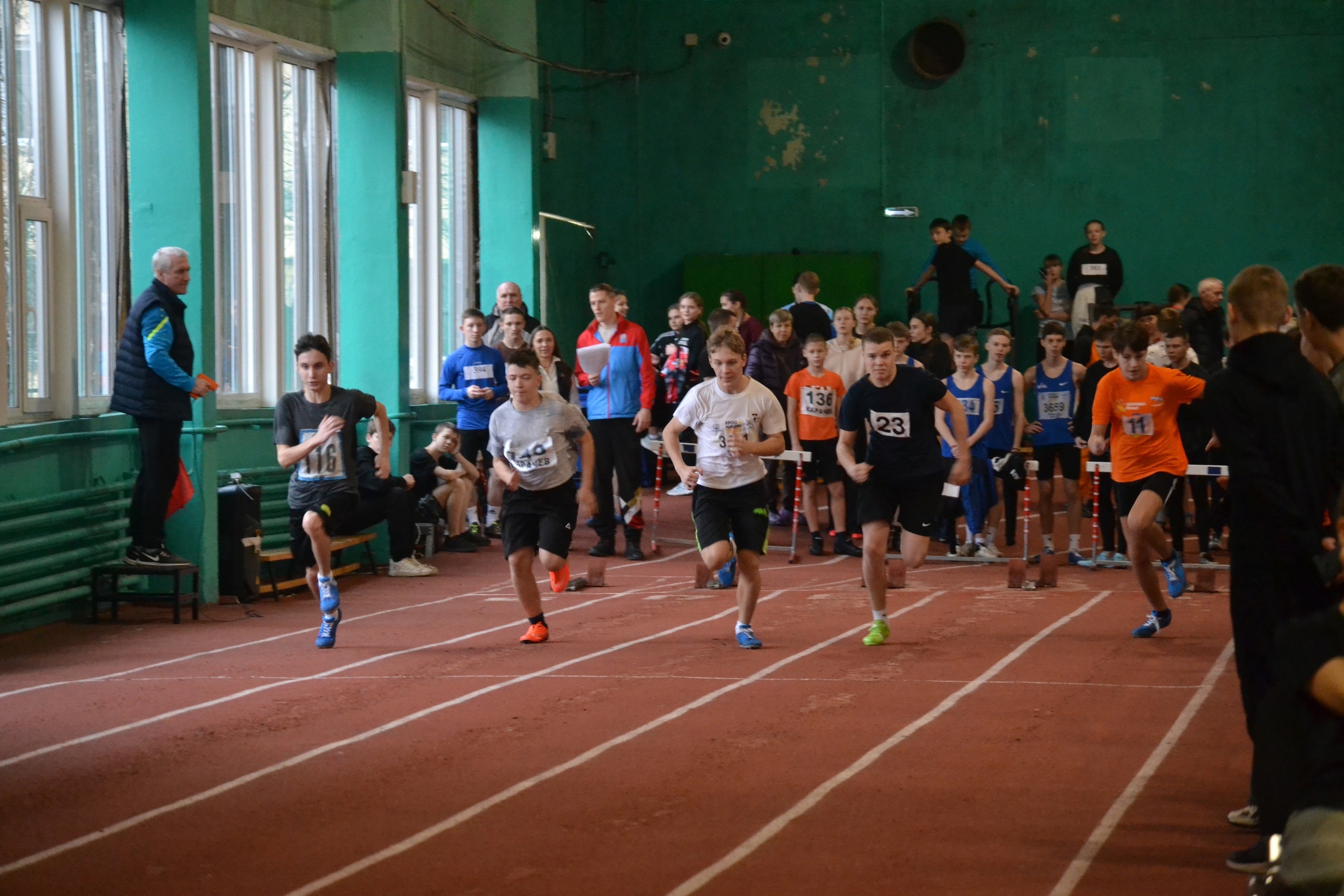 Суземские легкоатлеты достойно выступили на областном чемпионате