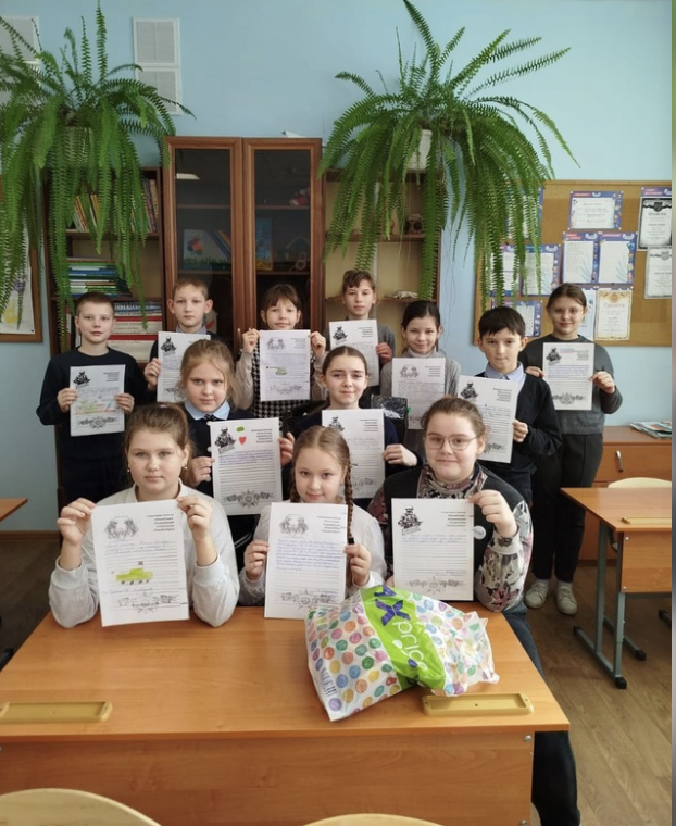 Суземская школа №1 объединила учеников в рамках акции «Письмо солдату»