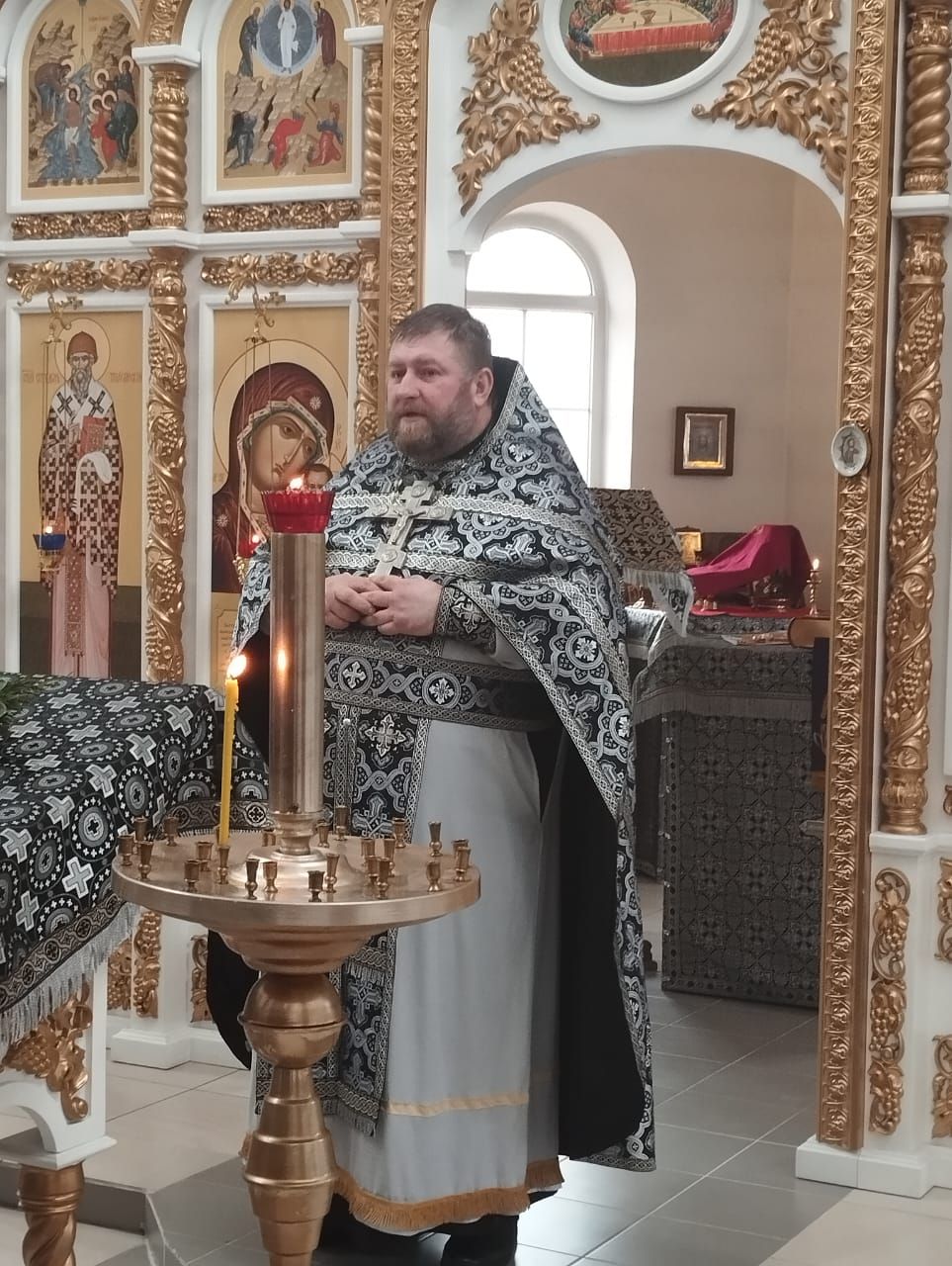 Иерей Алексий Серебряков возглавил Литургию Преждеосвященных Даров в Кокоревке