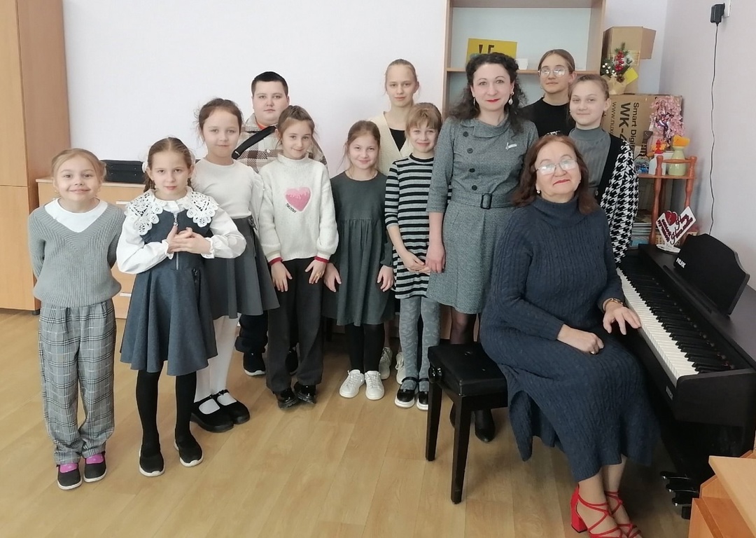 В Суземской школе искусств назвали имена победителей конкурса пианистов
