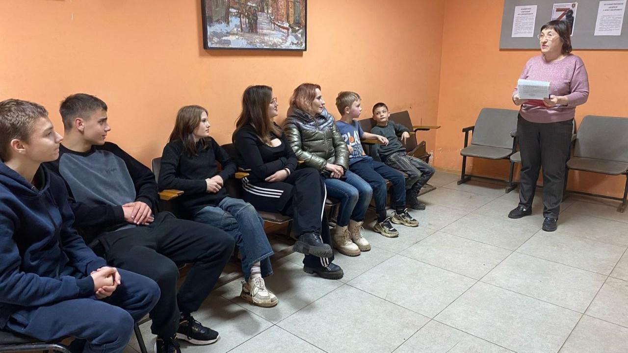 В Алешковичском Доме культуры прошла беседа о поведении в общественных местах