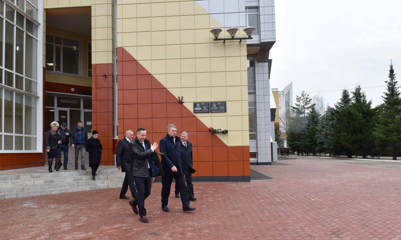 В Брянске капитально ремонтируют здание лицея №1