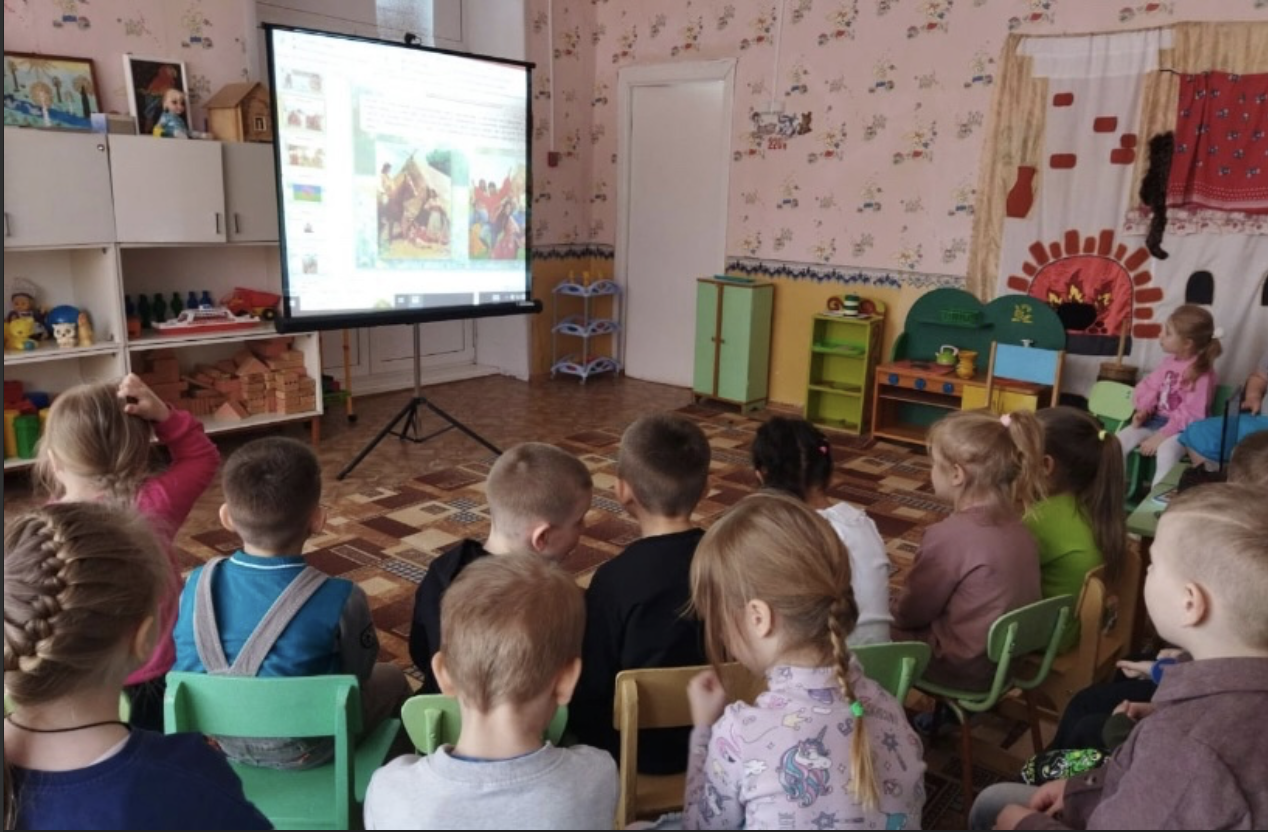 В Международный день цыган в детском саду «Солнышко» прошло тематическое занятие