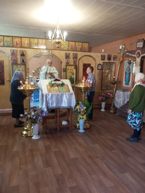 В храмах Суземского благочиния прошли праздничные богослужения