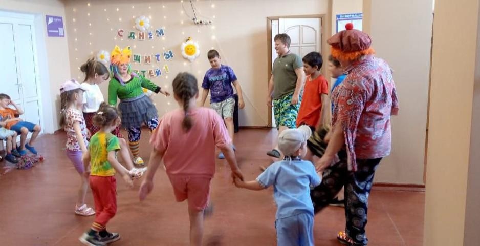 День защиты детей в Невдольском ДК прошел ярко и весело