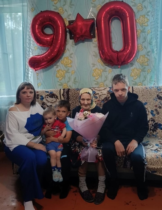 Уроженке Полевых Новоселок Марии Николаевне Мартышиной исполнилось 90 лет