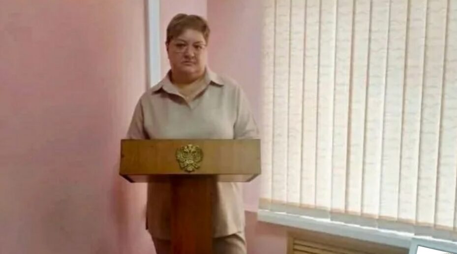 В Центре общения старшего поколения выступила с лекцией главврач Суземской ЦРБ