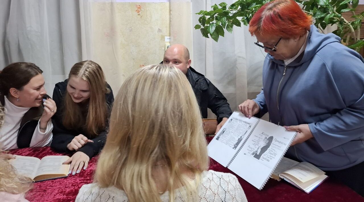 В Невдольском Доме культуры провели беседу о буллинге среди молодежи