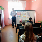 В Негинском Доме культуры детей учат безопасному поведению на дорогах