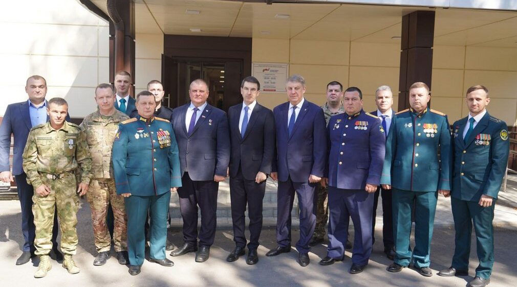 В Брянске прошла встреча с победителями программы «Брянские Герои»