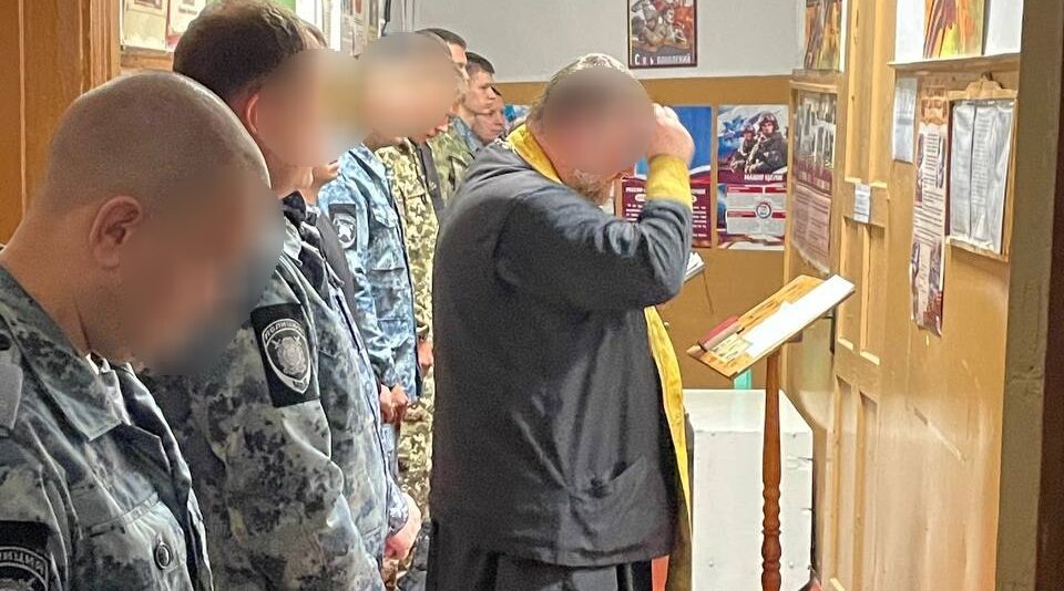 Суземские священники встретились с военнослужащими СОП Брянск-Суземка