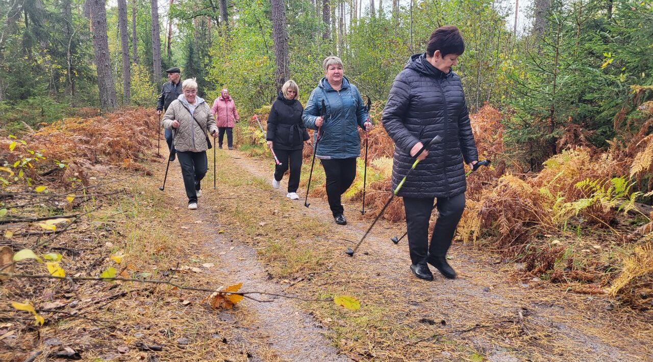 В Суземском районе прошёл спортивный марафон по скандинавской ходьбе