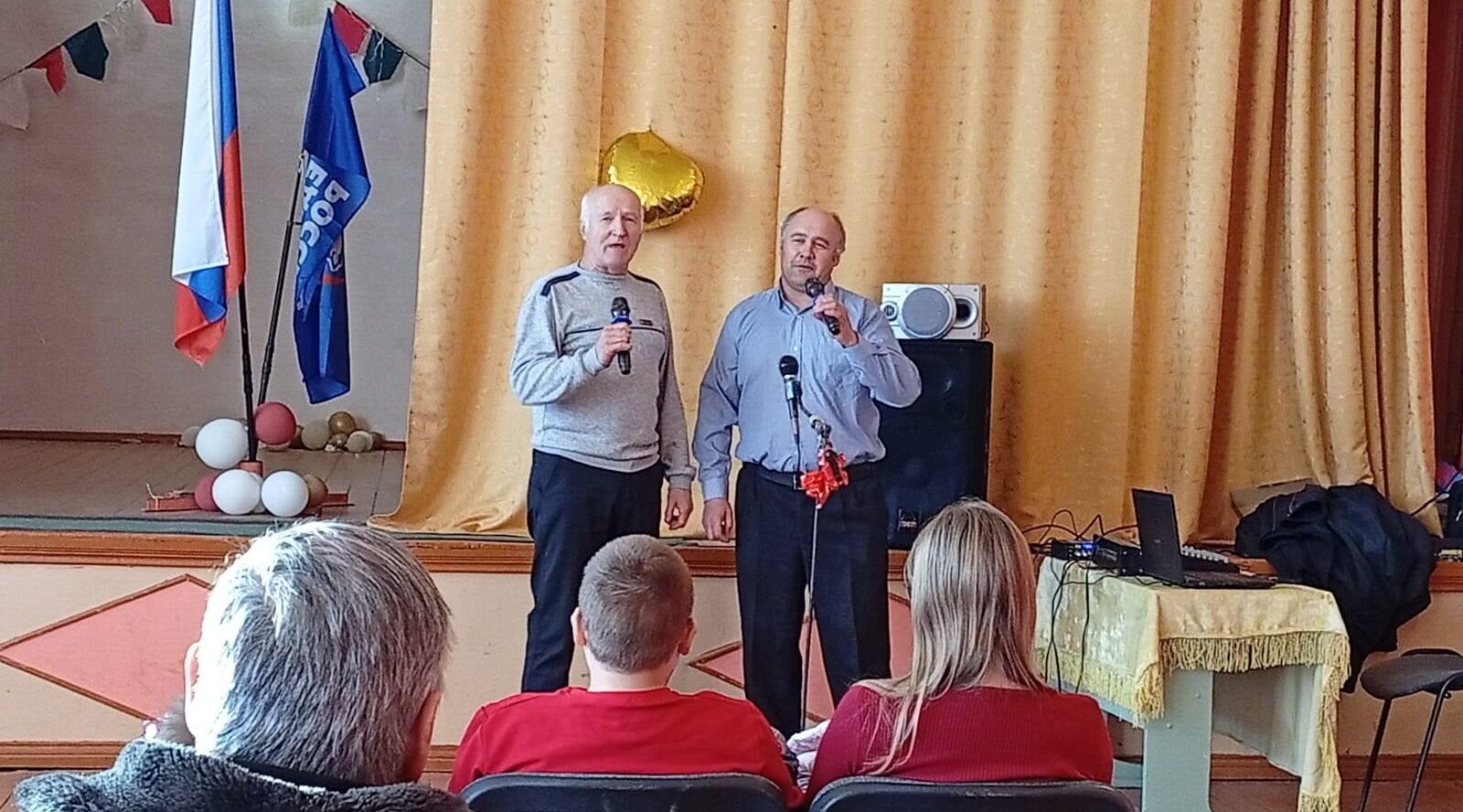 В День народного единства в Негино состоялся праздничный концерт