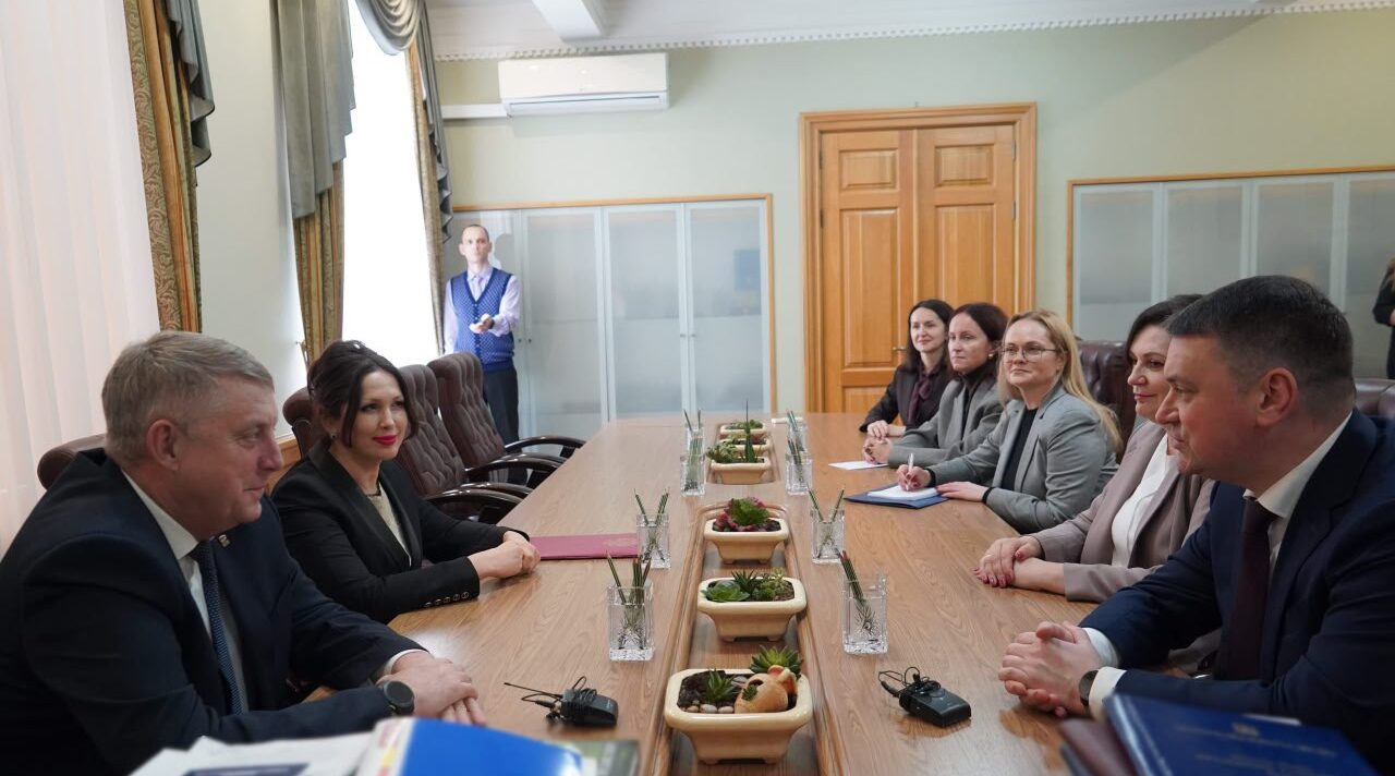 Брянск посетил глава Социального фонда России Сергей Чирков