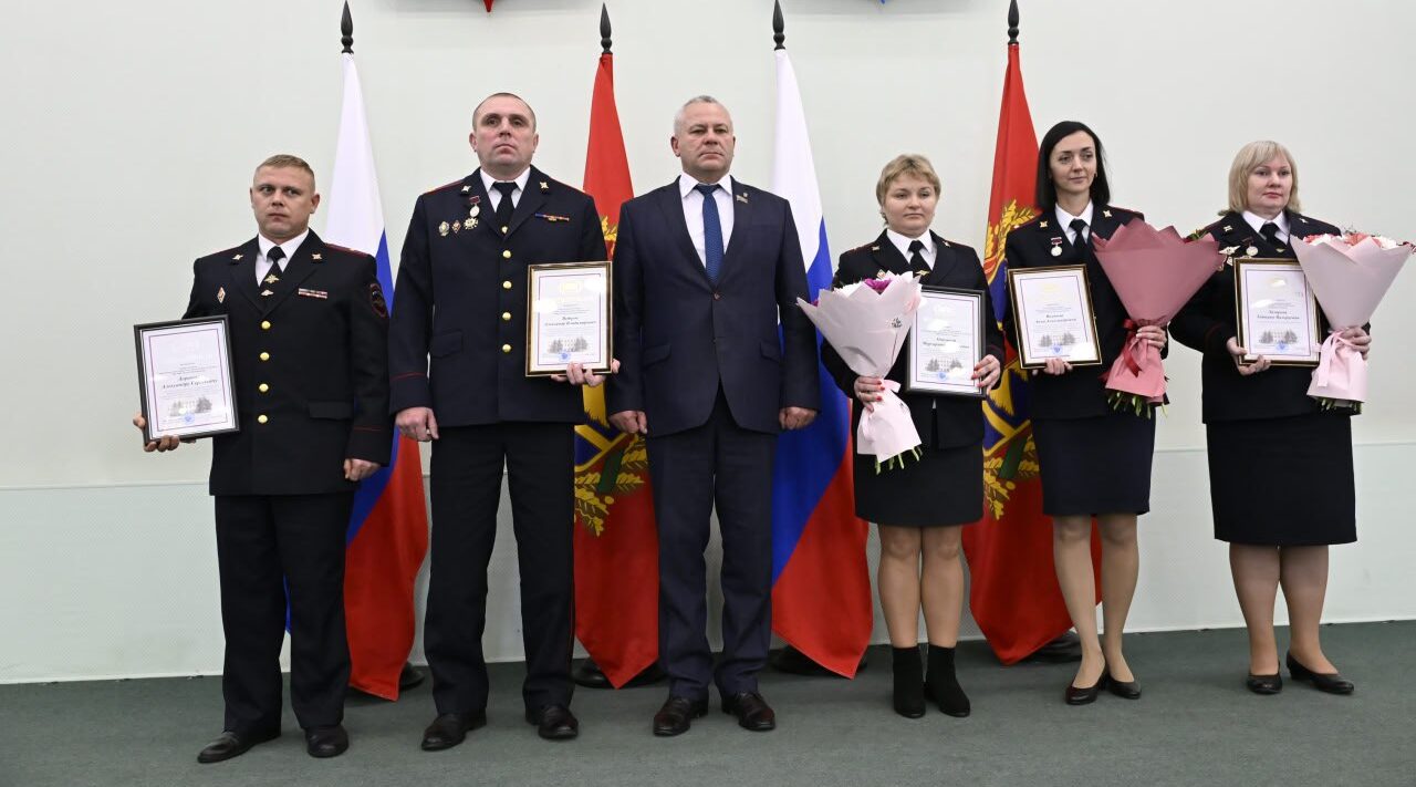 Александр Дорохов награжден Почетной грамотой облдумы