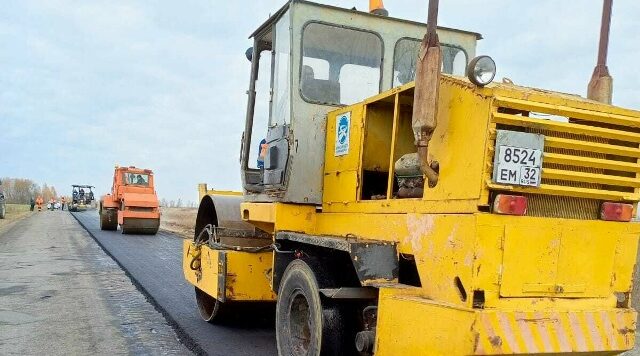 Продолжается ремонт участка автодороги Красная Гора — Николаевка