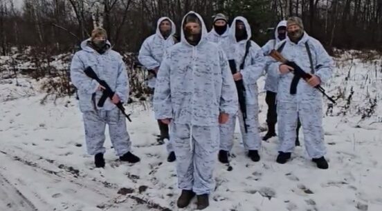 Суземские волонтеры помогают ЦСН «Защита»