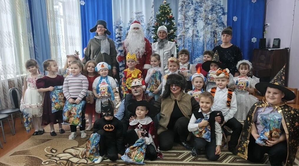 Дошколята из «Журавушки» совершили путешествие в новогоднее Простоквашино