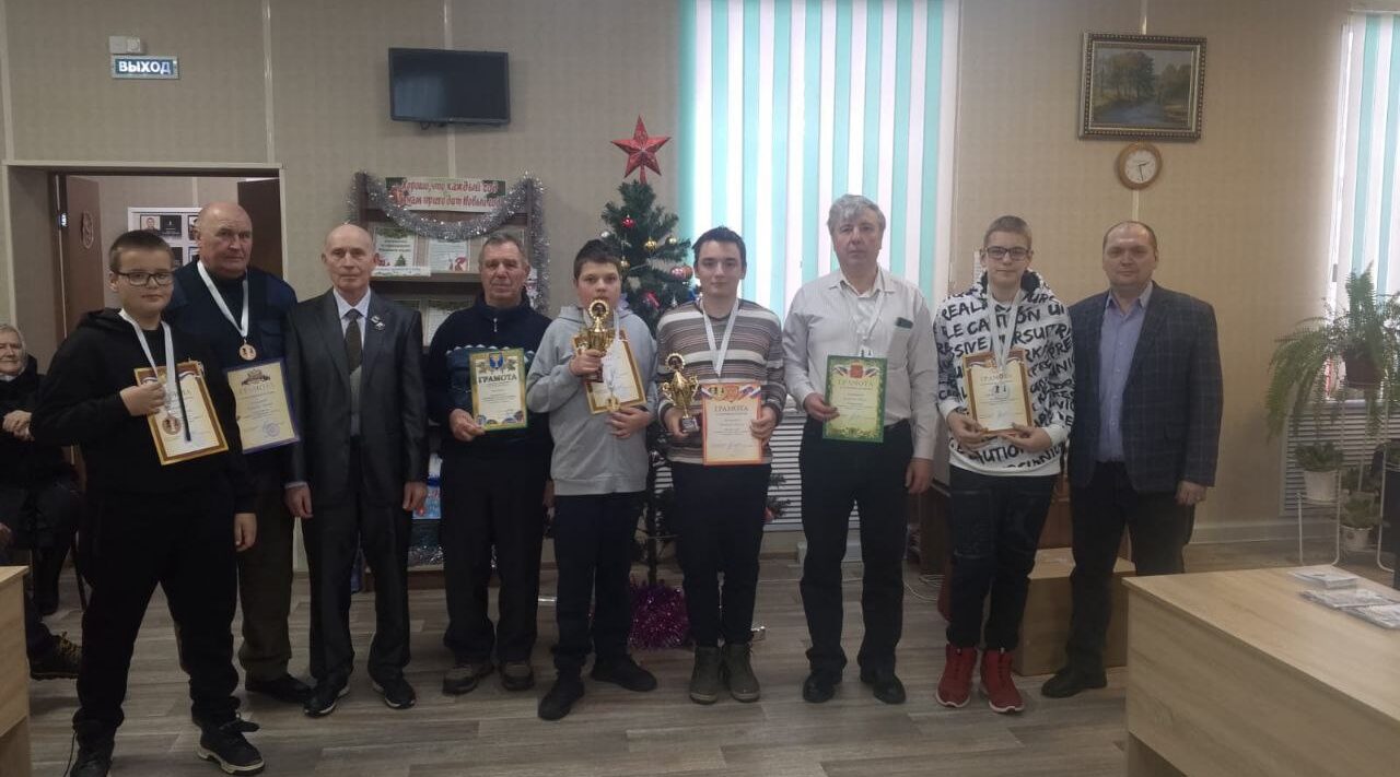 Суземские шахматисты успешно выступили на турнире в Погаре