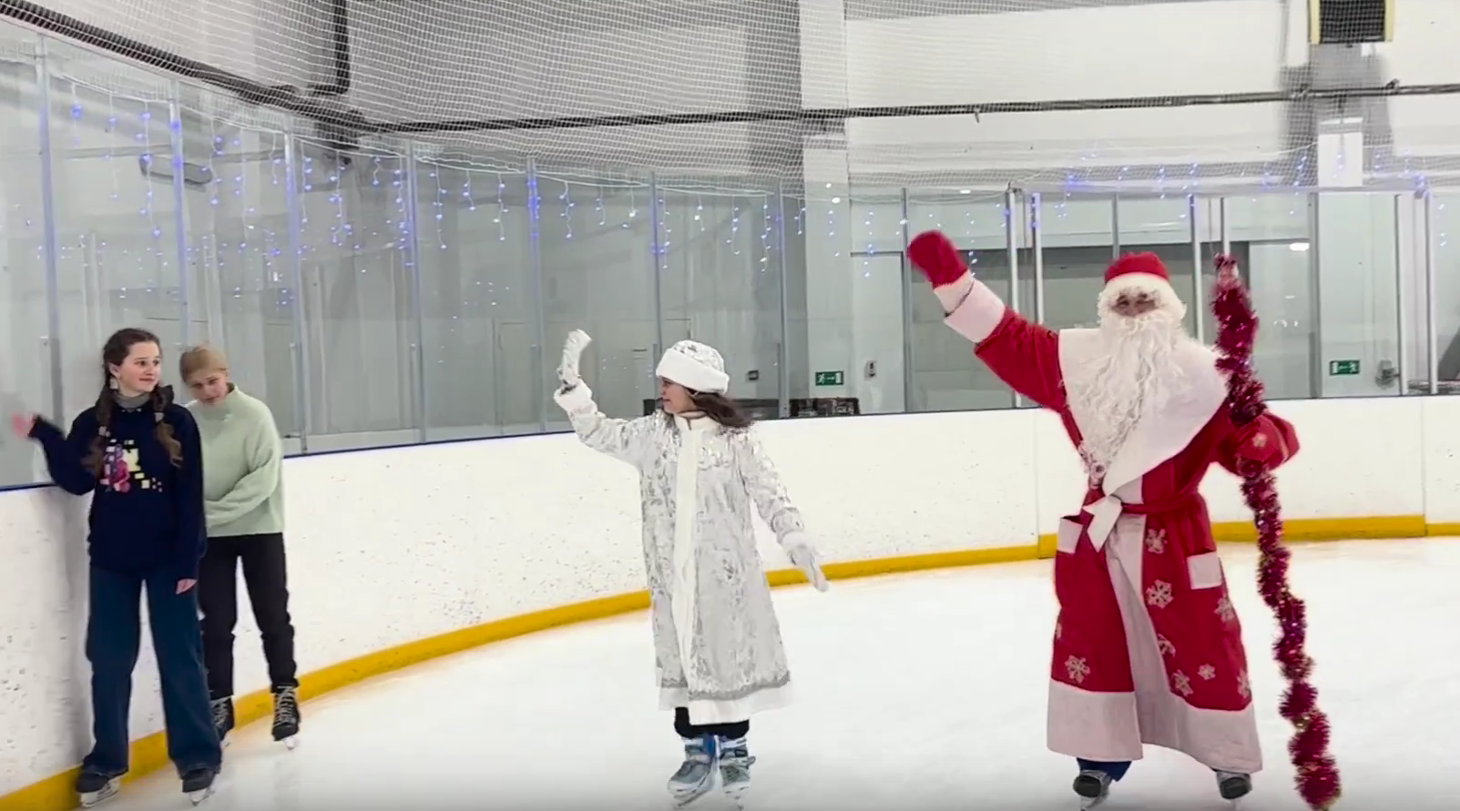 В Суземке на Ледовой арене прошли «Зимние забавы»