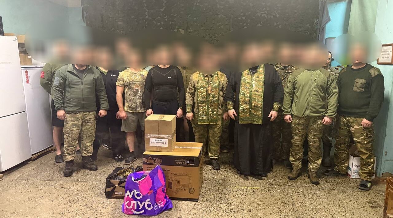 Священники Брянской епархии поздравили военнослужащих приграничья с Крещением