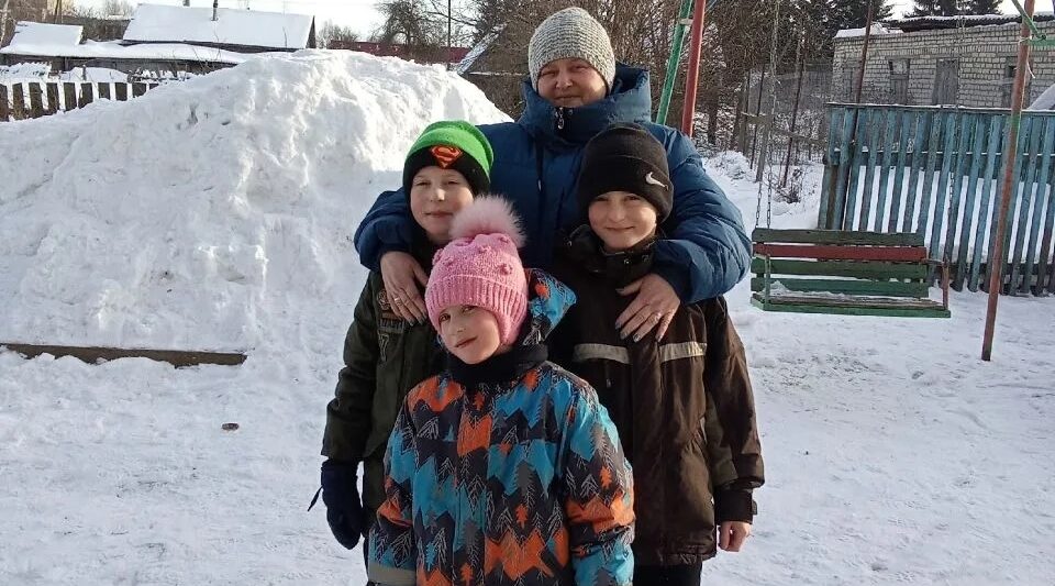 В Селеченской школе наградили самую активную семью