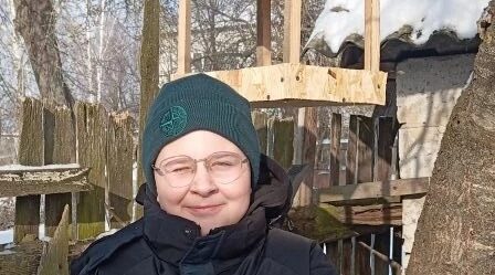 Ребята из Алешковичской школы помогают зимующим птицам