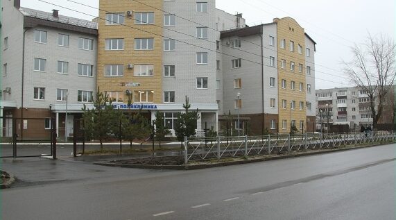 В рамках нацпроекта в Брянске обновили дороги к брянским медучреждениям