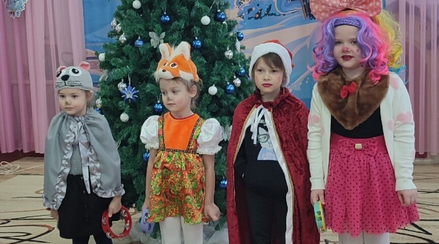 В «Ручейке» прошли рождественские колядки 