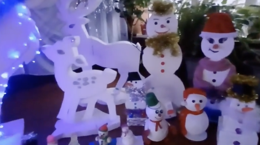 День Снеговика в Кокоревской школе стал праздником фантазии и снега  