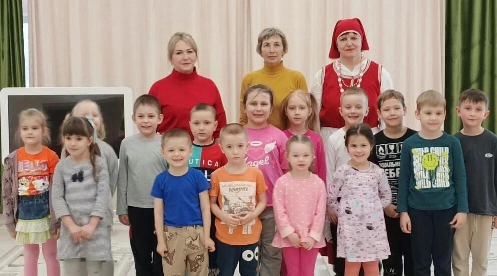 В детском саду «Ромашка» провели игровую программу «Пасха»