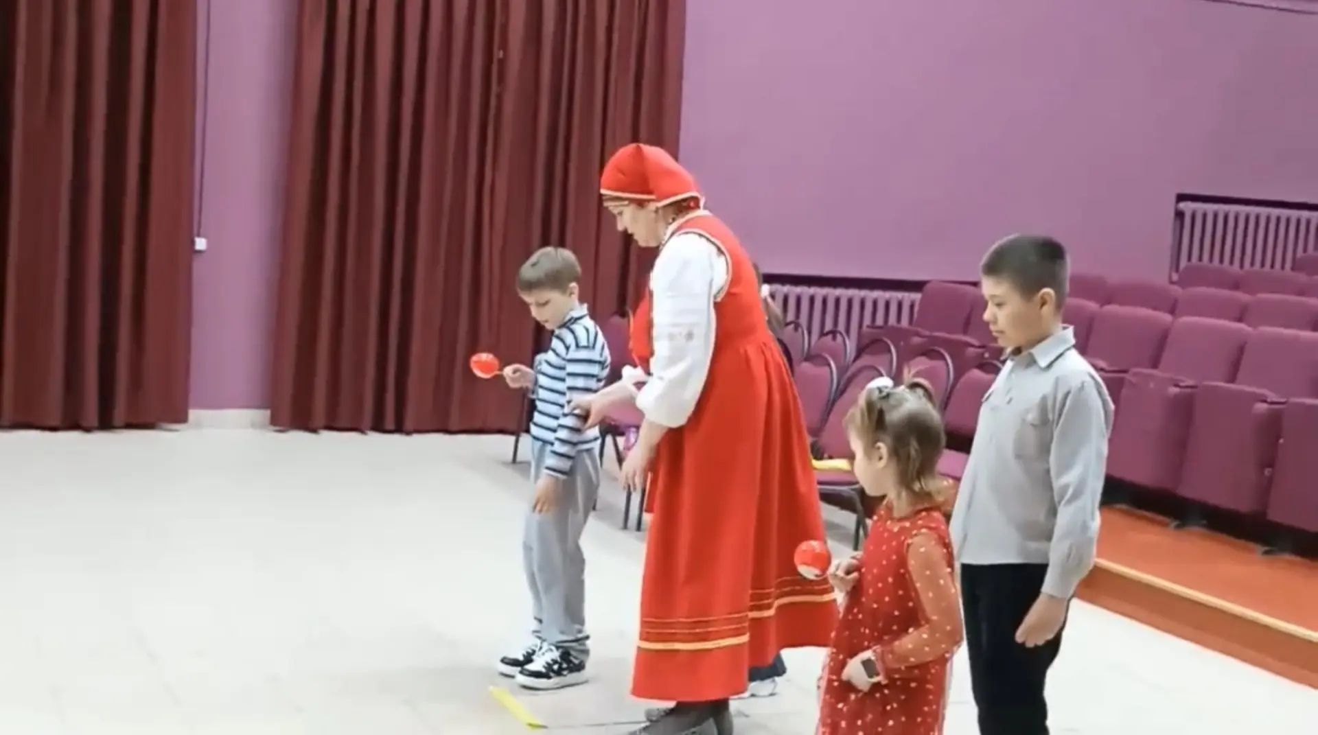 Участники клуба «Калейдоскоп» провели «Праздник Светлой Пасхи»