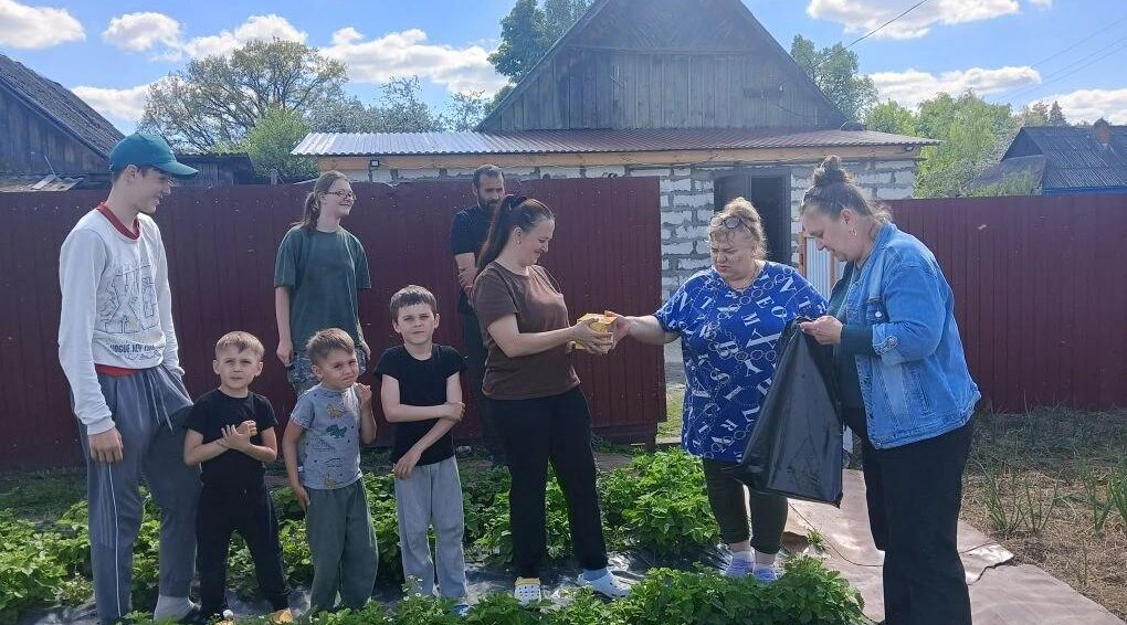 В Суземском районе поздравили дружную семью
