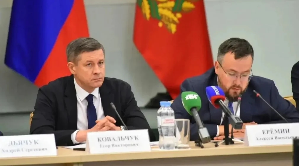 Егор Ковальчук приступил к работе в Брянской области