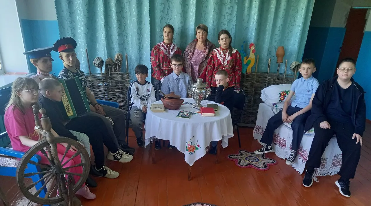 Школьники из Селечни познакомились с историей и традициями казачества
