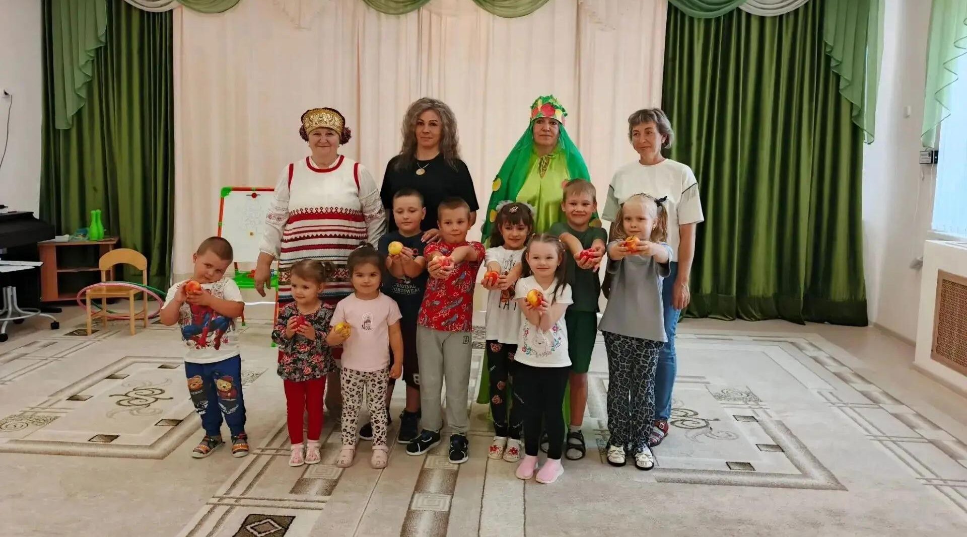 Дошкольники детского сада «Ромашка»  прикоснулись к православным традициям