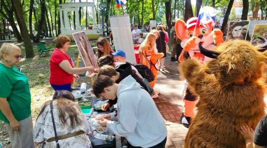 В День флага заповедник «Брянский лес» подарил брянцам экологический праздник