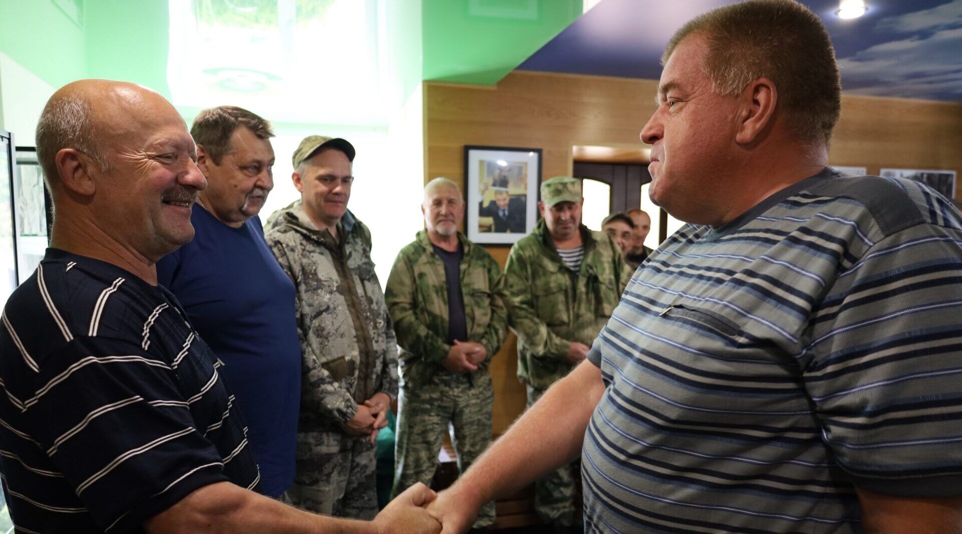 «Брянский лес» проводил на пенсию Владимира Матвеевича Сычёва
