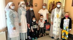 Школьный звонок прозвенел в брянском онкогематологическом центре 