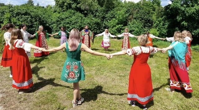 Школьники из Негино превратили семейные архивы в урок живой истории